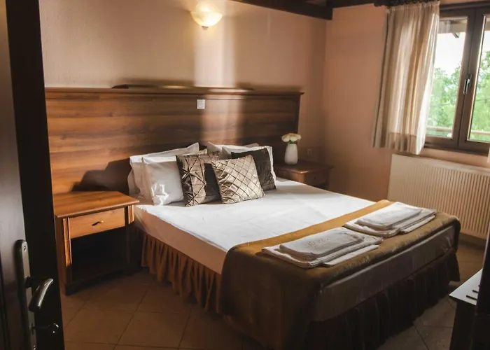 Karyon Καρυόφυτο