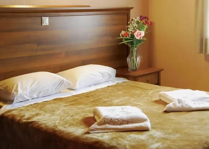 Karyon Καρυόφυτο